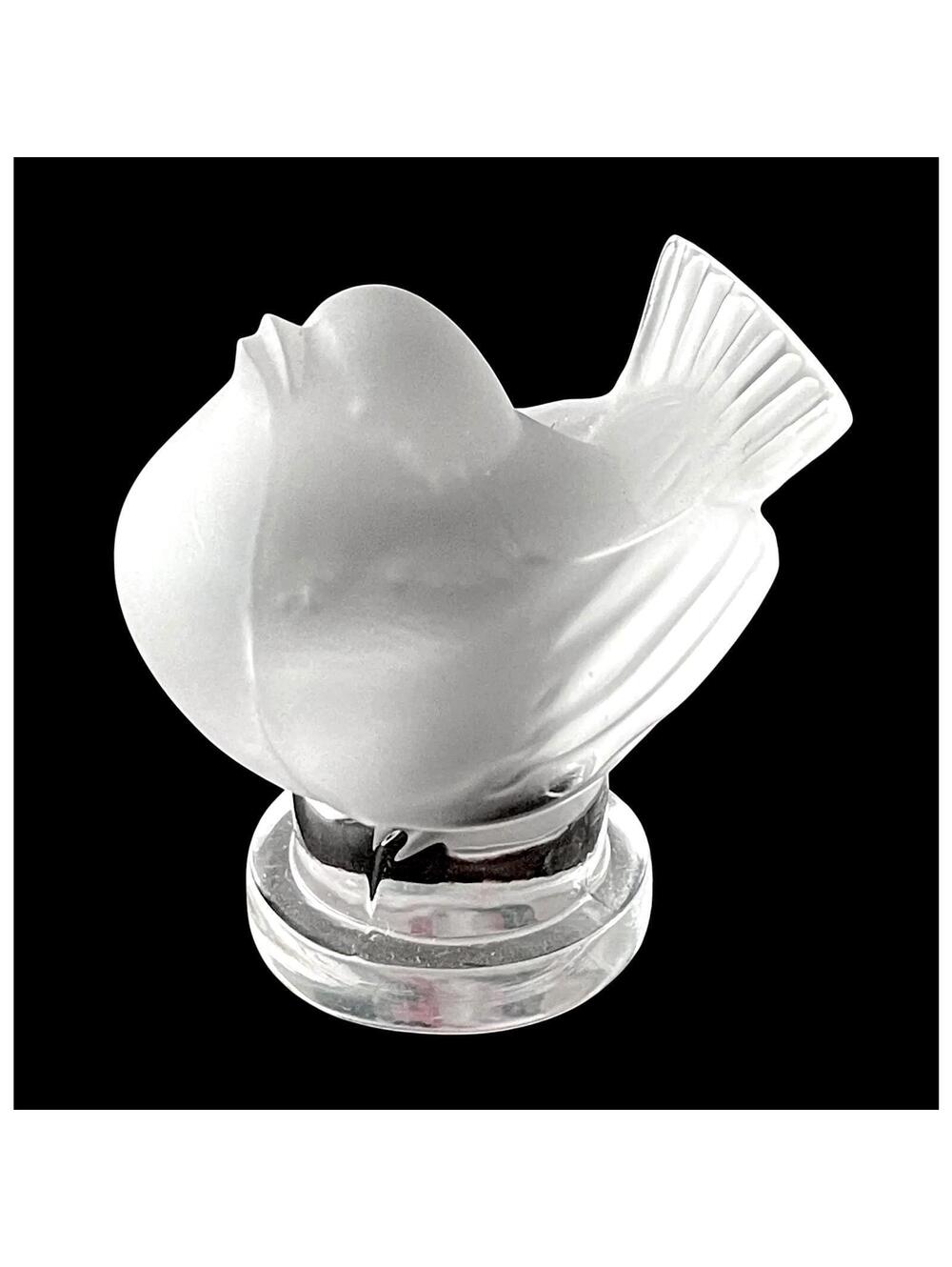 Vintage Lalique Crystal Finch - Authentic crystal home decor - LA1104